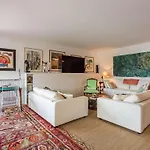 Moderne En Centre-ville Avec Balcon Et Parking à 400m De La - Fr-1-4-693 *